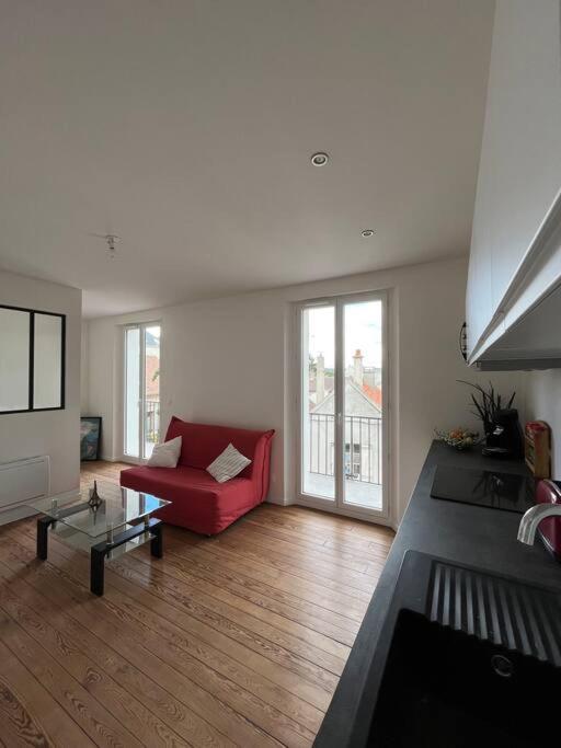 Apartment With Balcony Near Disneyland. Esbly Exteriör bild